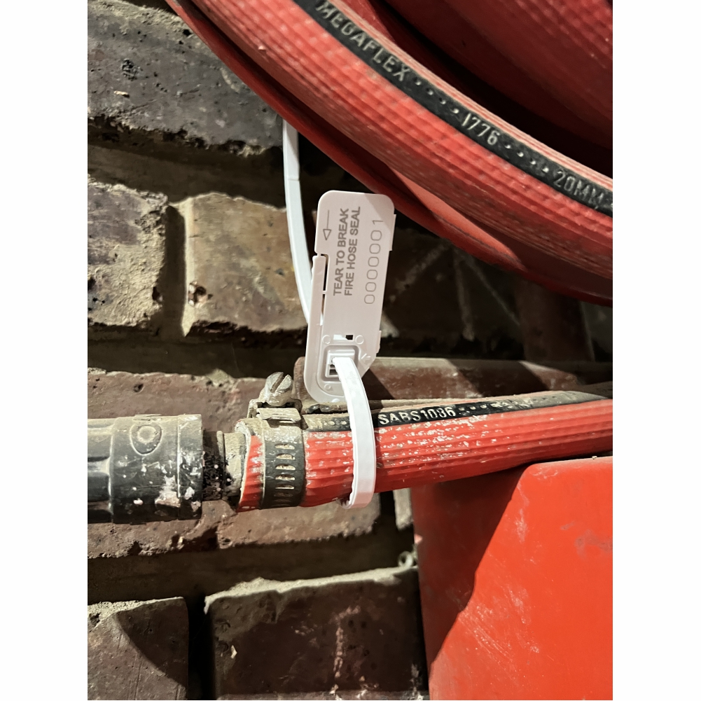 Fire Hose Seals, Tear-Off, Pack of 50 - for Fast Emergency Access - Image 3
